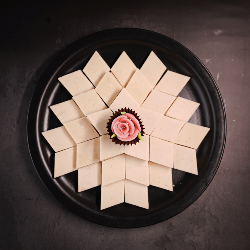 PREMIUM KAJU KATLI